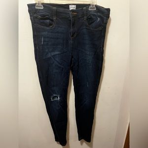 Sneak peek stretch‎ skinny jegging sz 11